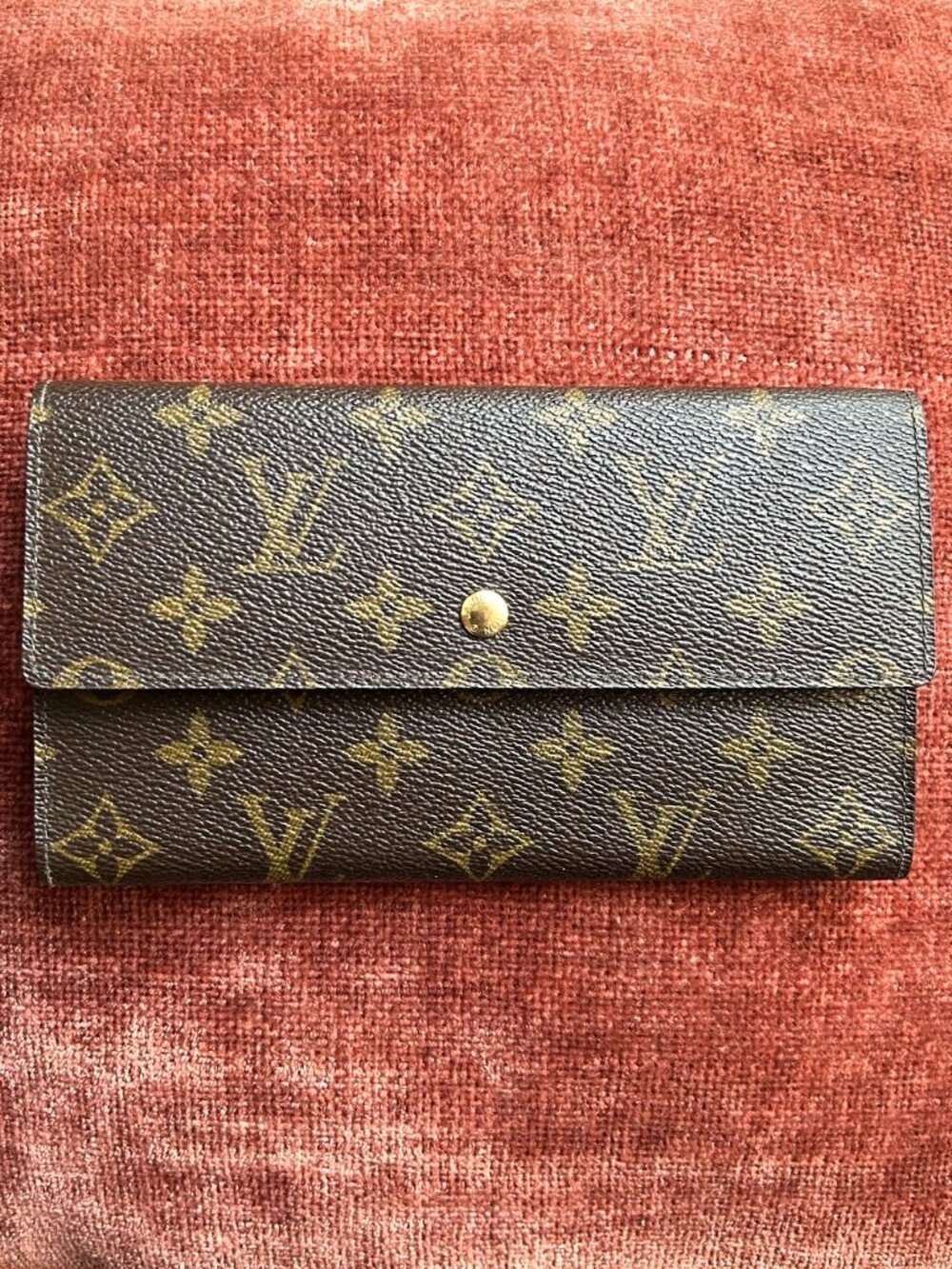 LOUIS VUITTON Monogram Porte Tresor International Wallet